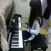 唯美情侣扣扣头像霸气情侣头像一左一右
