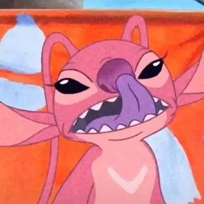 睡睡又被自己笑到可爱搞怪动漫沙雕闺蜜头像
