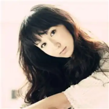 美丽的帅气女子娄艺潇
