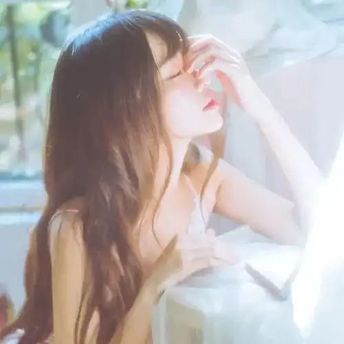 女生头像心选择,心自由
