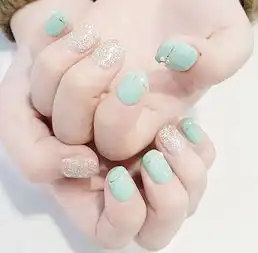 美甲梦幻清新马卡龙色系美甲
