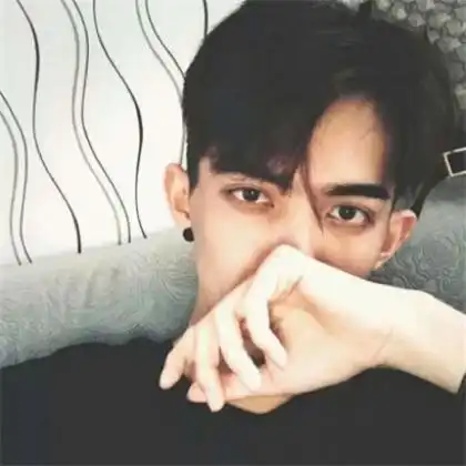 很帅的头像男生,毋庸置疑帅就是资本
