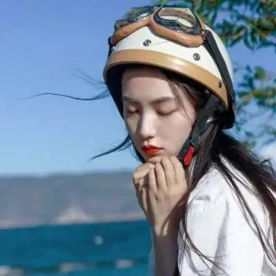微信清爽气质女生头像
