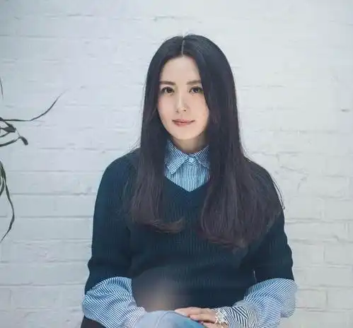 她拍戏期间突然怀孕,儿子已经11岁了,生父依然是个谜

