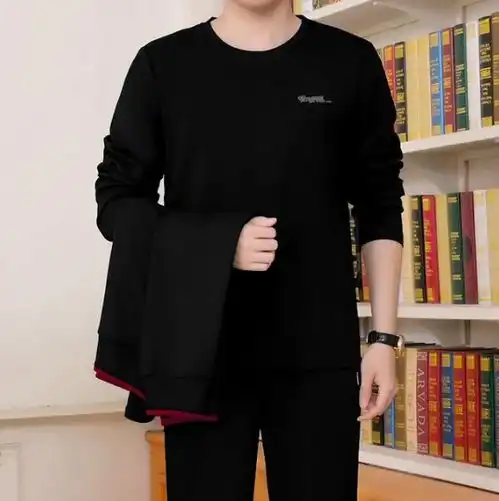 男人再穷也要舍得打扮这样的男装,就算不抽烟也要买
