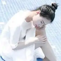 短发丸子头头像炸丸子头的可爱女生头像图片
