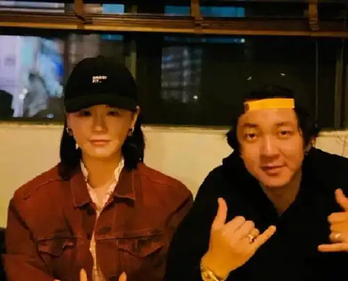 马思纯被爆已婚,身材臃肿像怀孕,事业下滑却仍沉浸恋爱中
