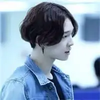 动漫非主流头像男生中分微信头像图片大全
