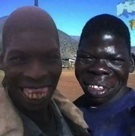 搞笑gif段子手机磨砂屏幕贴膜和高亮膜的区别
