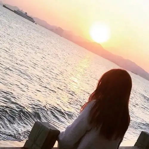 年纪轻轻的患上腰椎间盘突出,这1物帮你远离腰突
