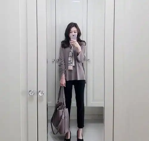 30岁左右的女生注意了搭配尽显了你的气质和优雅
