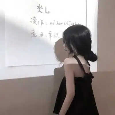 晚上看了容易哭的失恋文案
