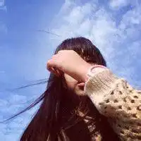 有木有好看滴女生头像,不带字的
