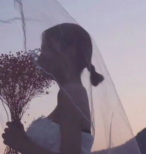 情侣头像真人有没有那种男孩子和女孩子都超级好看的情头,或者是双人的部位头像
