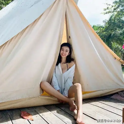 她被誉为中国卡戴珊,科比眼中的最美亚洲女人,如今交往肌肉男友
