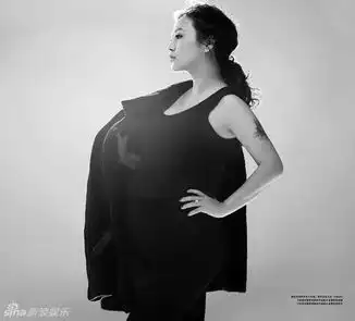 组图女星郝蕾拍摄大肚写真曝光
