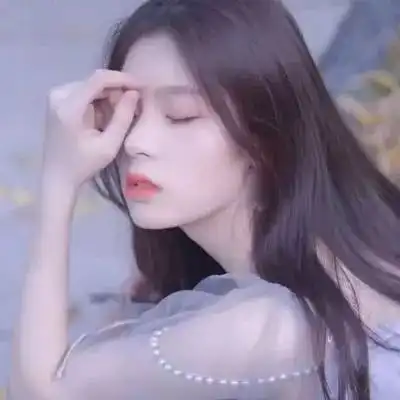 抑郁头像女生抑郁孤独的头像图片
