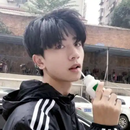 成熟个性男头像逃离有我的回忆
