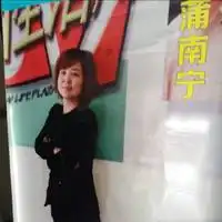 请问女,40岁,年收入5万,想买一份重大疾病保险,该买哪家公
