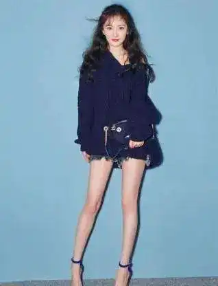 粗腿女孩们你离出道只差这一步快来领取漫画腿秘籍
