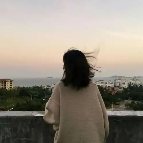 明明你也很爱我,凭什么我们要错过
