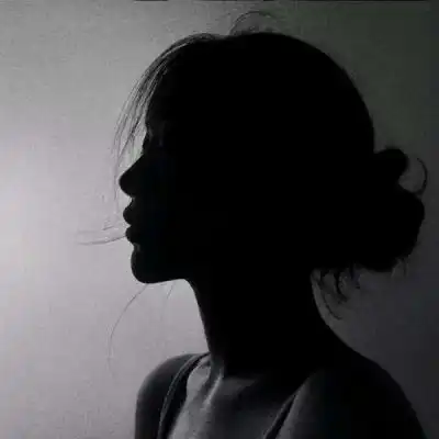 抑郁症是个好东西,我有,可是我希望女生头像我要个性网
