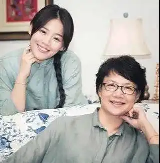 以为马思纯小姨是蒋雯丽够厉害了,得知她妈妈是谁后,彻底服气了
