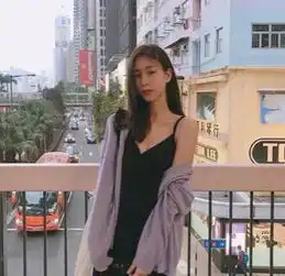 大骨架圆润的女生穿衣真的很困难啊
