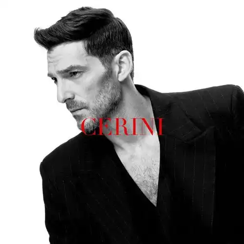 本季震撼复出,他曾被誉为阿根廷第一美男超模
