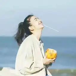 头像篇人间吵闹总归是人间的事
