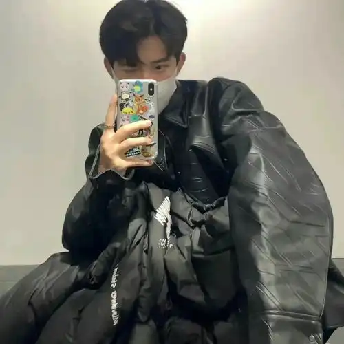 2023最新潮流型男男生头像
