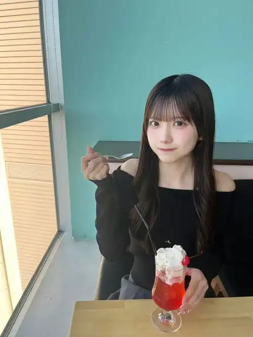 日本2025年最美女大学生出炉桥本菜菜子
