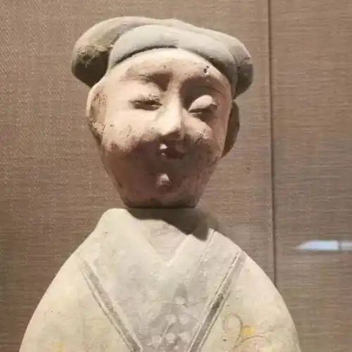 林木回应重大博物馆捐赠者吴应骑起诉赝品与假画是实质
