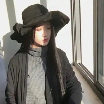 最新超火酷酷的女生微信头像
