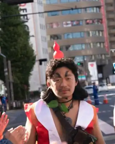 王宝强cos葫芦娃,脚下鞋子成功抢镜,这才是对漫迷的最大尊重
