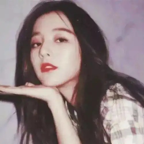 一眼相中的好看头像
