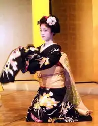 艺妓学习的内容繁多探秘日本艺伎风情万种的生活旅行
