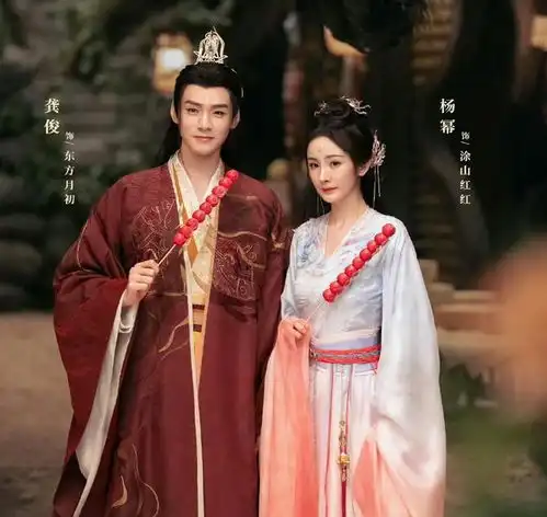 墨雨云间4位半老徐娘,风情万种身材丰腴,越老越有韵味
