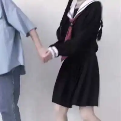 不露脸部位情人头像
