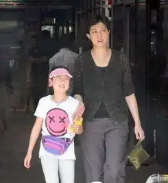 揭秘吴绮莉与成龙婚外情始末
