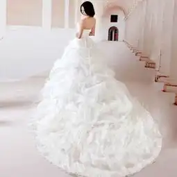 在中国生活最惨的是80后只有29的人买了房
