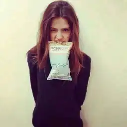 求图哥哥姐姐们帮个忙
