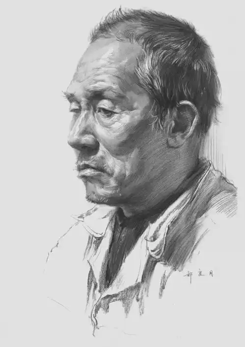 老年人素描头像不会画要把握好这几点看看

