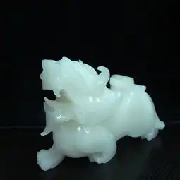 天精地髓翡翠饰品365天红火好生意
