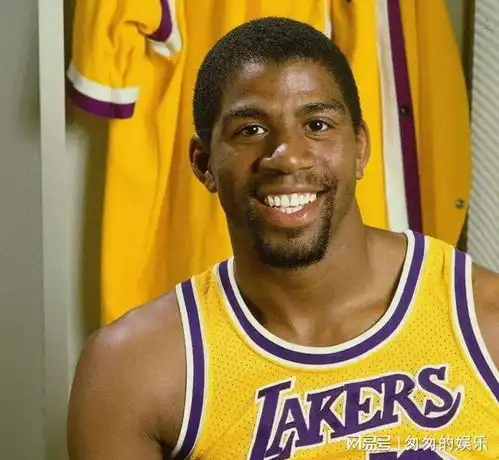 魔术师约翰逊新秀赛季就拿到了fmvp,乔丹之前公认的历史第一人
