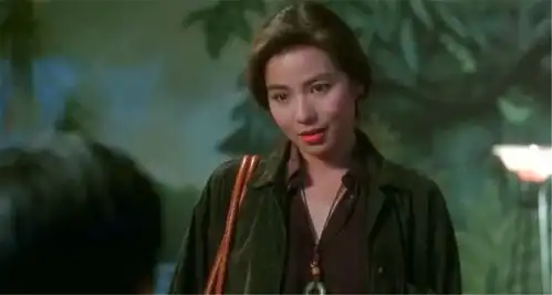 给香港黑帮犯罪片排座次英雄本色第3,暗花第5
