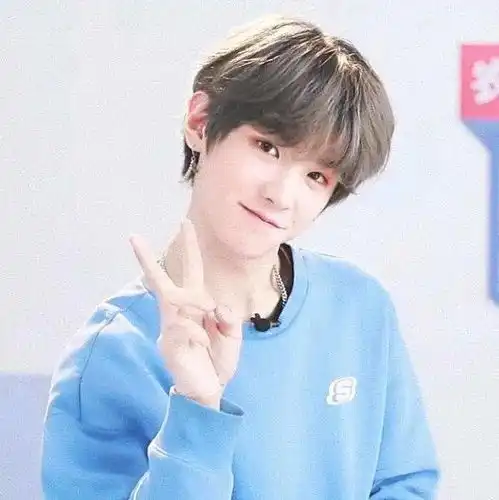 十八岁玩得挺野呀