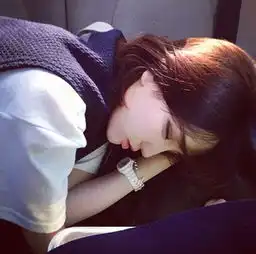 谁有最新女生头像不带字求几张最好多
