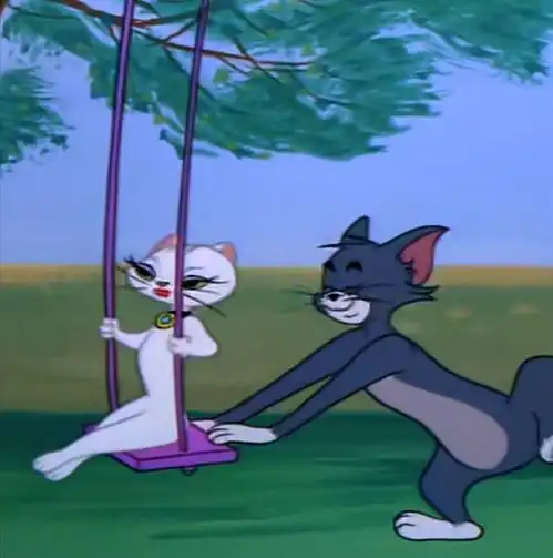 调皮可爱的猫和老鼠情侣头像
