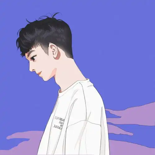 情侣头像心脏又不长在正中间,我对你偏心怎么了
